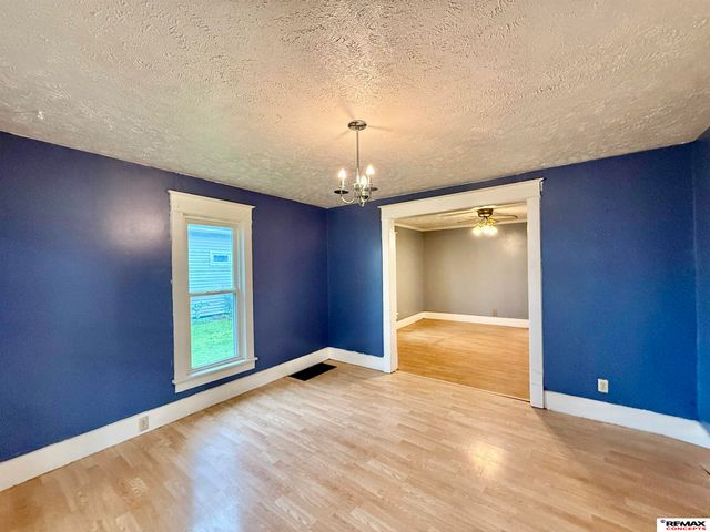 4445 N 60th Street, Lincoln, NE 68507