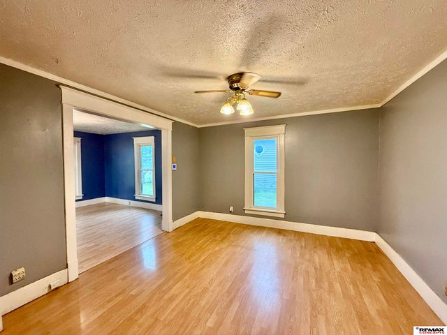 4445 N 60th Street, Lincoln, NE 68507