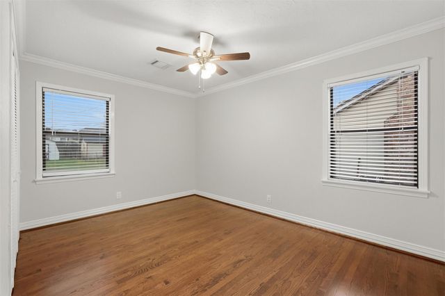 4406 Marlborough Drive, Houston, TX 77092