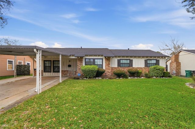 4406 Marlborough Drive, Houston, TX 77092