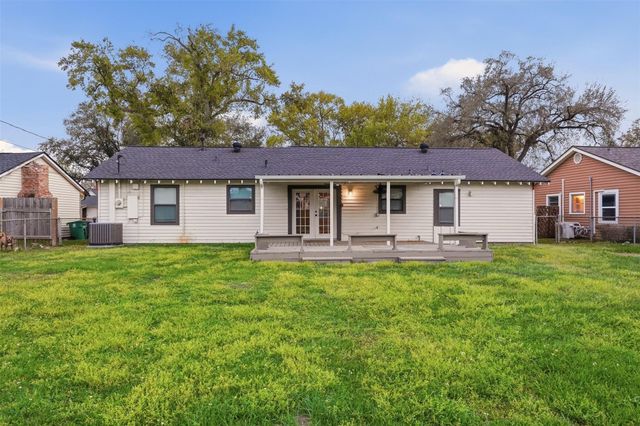 4406 Marlborough Drive, Houston, TX 77092