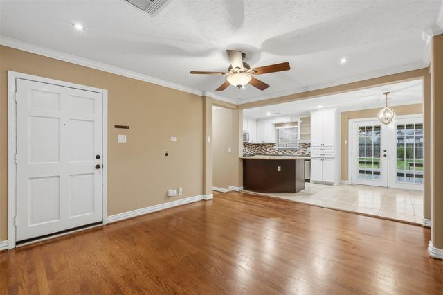 4406 Marlborough Drive, Houston, TX 77092