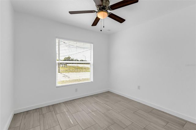 2206 53RD AVENUE E, Bradenton, FL 34203