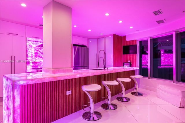 3344 NE 167th St, North Miami Beach, FL 33160