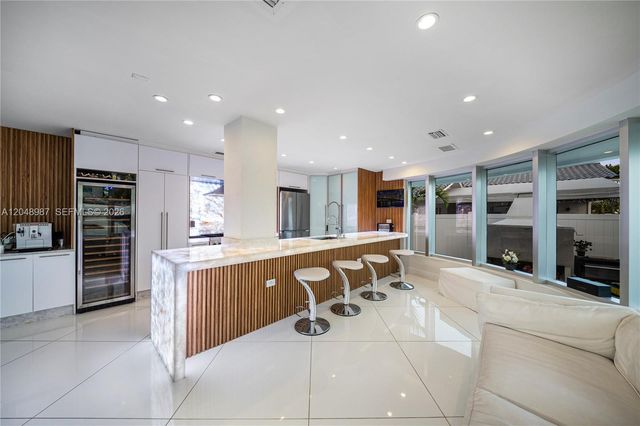 3344 NE 167th St, North Miami Beach, FL 33160