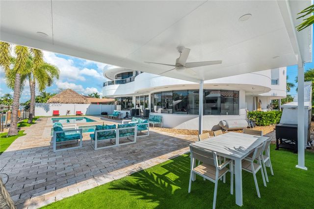 3344 NE 167th St, North Miami Beach, FL 33160