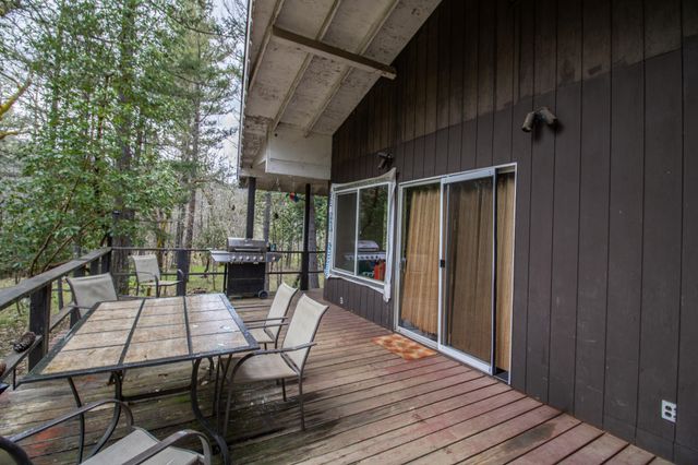 24524 Redwood Highway, Kerby, OR 97531