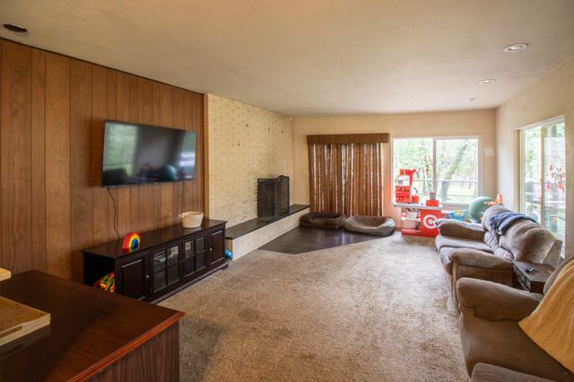 24524 Redwood Highway, Kerby, OR 97531