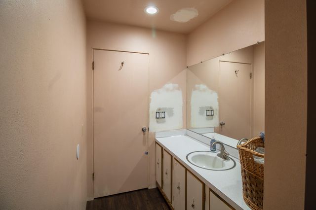 24524 Redwood Highway, Kerby, OR 97531