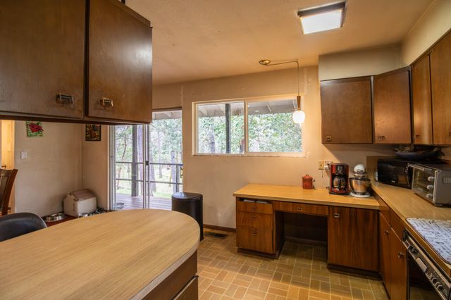 24524 Redwood Highway, Kerby, OR 97531