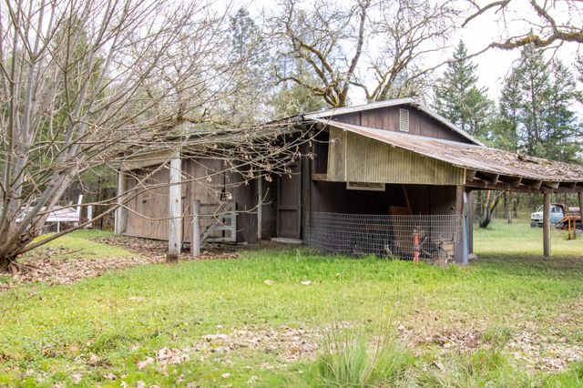24524 Redwood Highway, Kerby, OR 97531