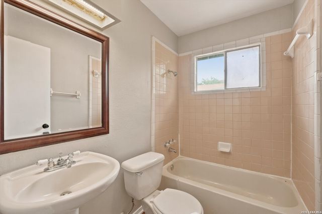 4515 CLEAR SPRING DR, San Antonio, TX 78217