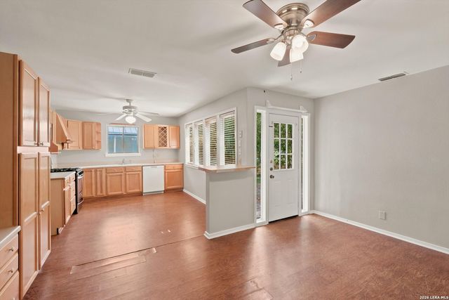 4515 CLEAR SPRING DR, San Antonio, TX 78217