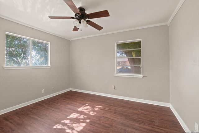 4515 CLEAR SPRING DR, San Antonio, TX 78217