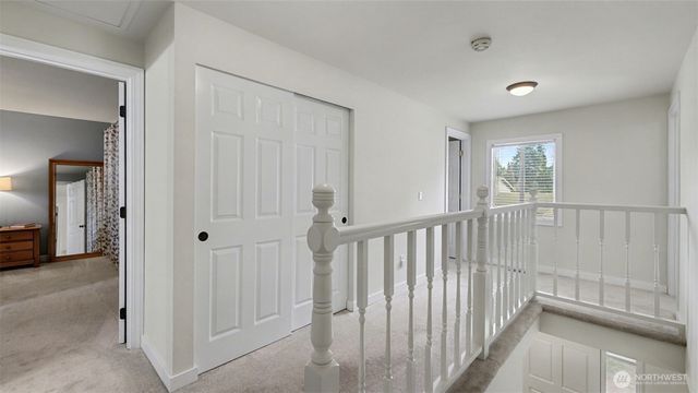 6209 144th Avenue NE, Redmond, WA 98052