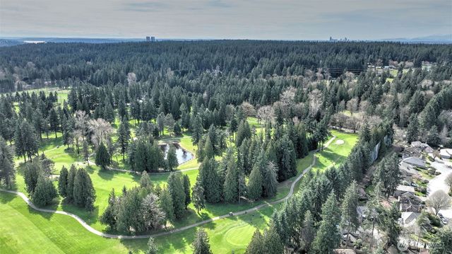 6209 144th Avenue NE, Redmond, WA 98052