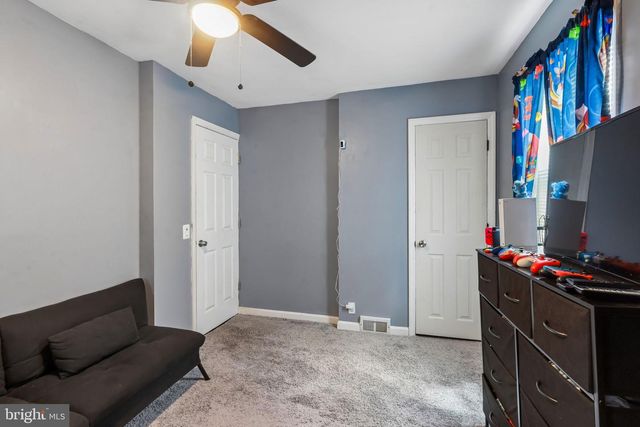 305 CHESTNUT AVE, Oaklyn, NJ 08107