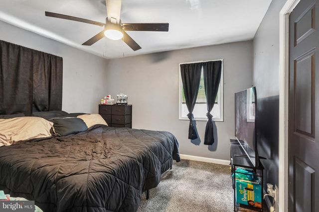 305 CHESTNUT AVE, Oaklyn, NJ 08107