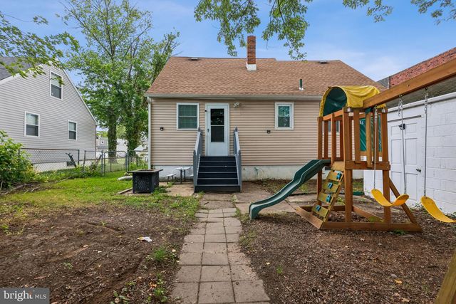 305 CHESTNUT AVE, Oaklyn, NJ 08107