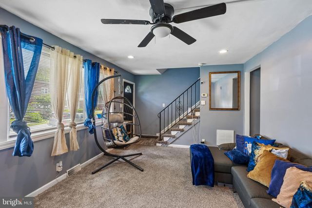 305 CHESTNUT AVE, Oaklyn, NJ 08107