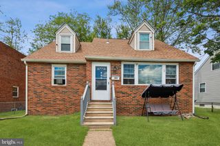 305 CHESTNUT AVE, Oaklyn, NJ 08107