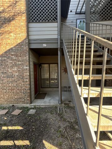 4067 Beltway Drive 137, Addison, TX 75001
