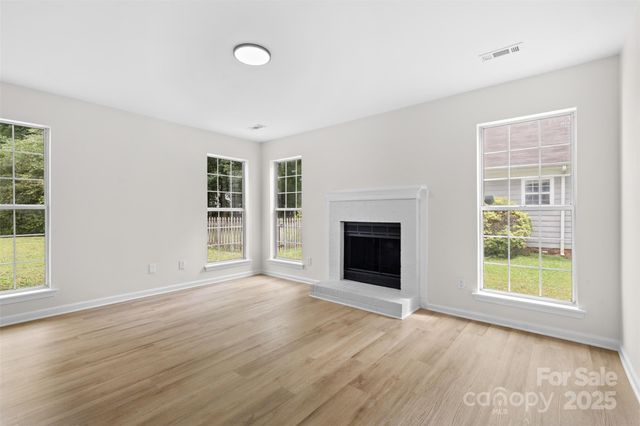6907 Spandril Lane, Charlotte, NC 28215