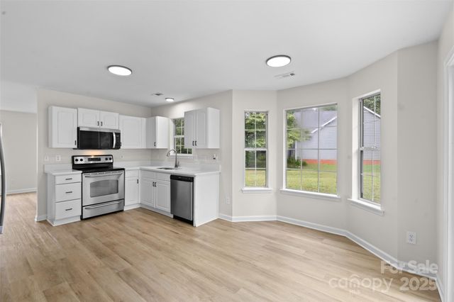 6907 Spandril Lane, Charlotte, NC 28215
