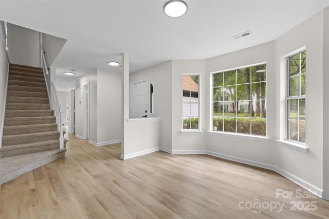 6907 Spandril Lane, Charlotte, NC 28215