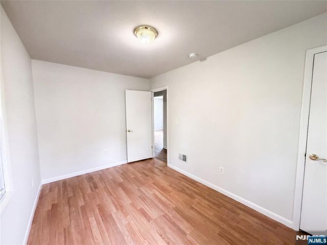 128 Catherine Avenue, Mahwah, NJ 07430