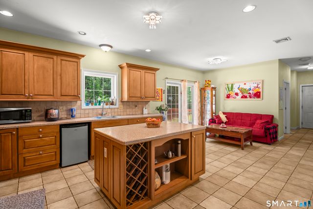 52 Middle Road, Preston, CT 06365