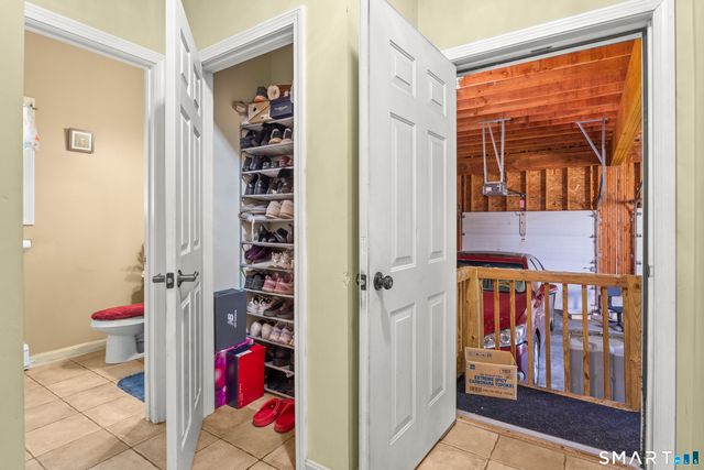 52 Middle Road, Preston, CT 06365
