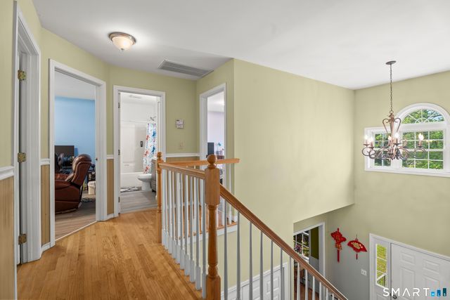 52 Middle Road, Preston, CT 06365