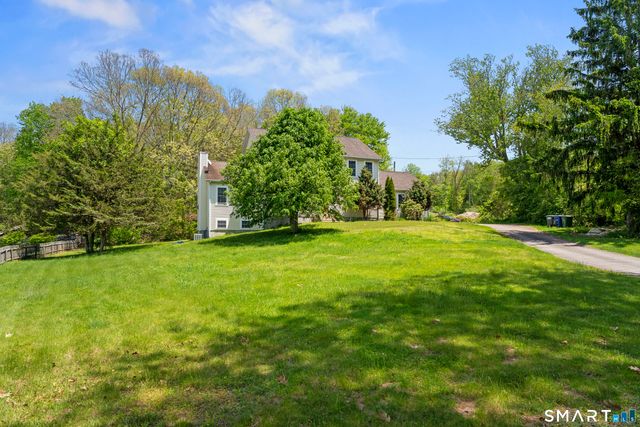 52 Middle Road, Preston, CT 06365