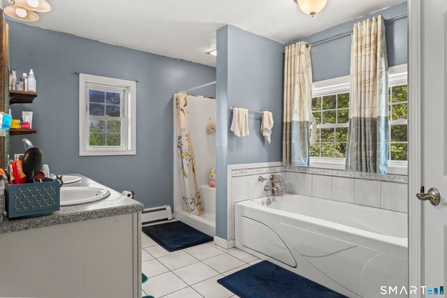 52 Middle Road, Preston, CT 06365