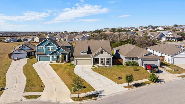 108 Round Valley CT, Liberty Hill, TX 78642