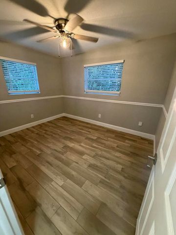 3277 SE Birch Avenue, Stuart, FL 34997
