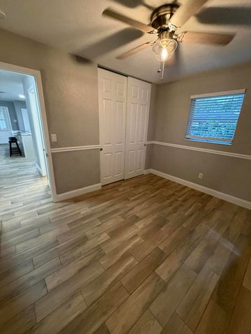 3277 SE Birch Avenue, Stuart, FL 34997