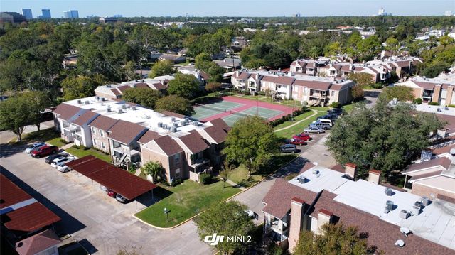 2800 Jeanetta Street 1209, Houston, TX 77063