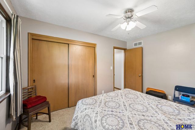 6191 N 14th Street, Lincoln, NE 68521