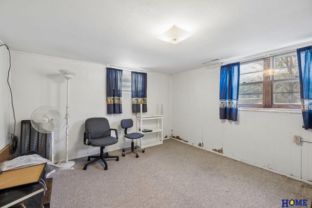 6191 N 14th Street, Lincoln, NE 68521