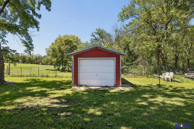 6191 N 14th Street, Lincoln, NE 68521