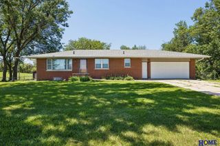 6191 N 14th Street, Lincoln, NE 68521