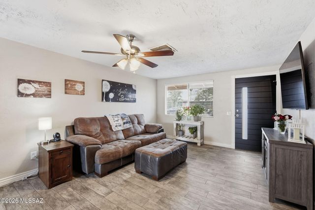 4540 W Mars Street, Tucson, AZ 85741