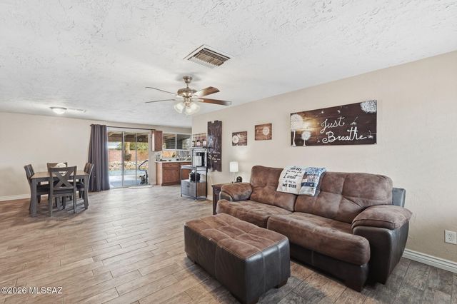 4540 W Mars Street, Tucson, AZ 85741