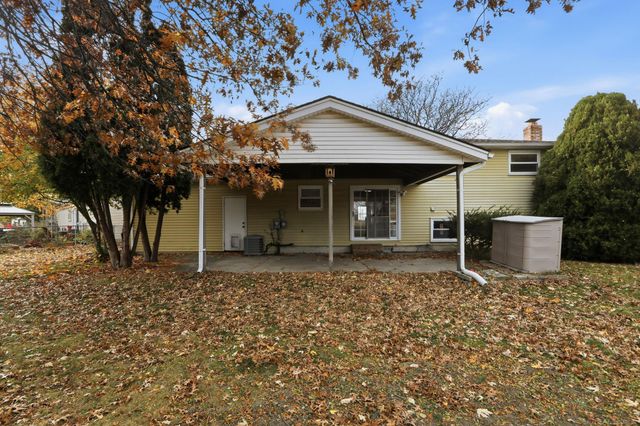 16296 Picton Court, Clinton Twp, MI 48038