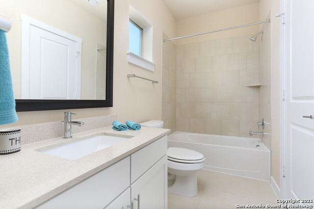 3831 Harry Wurzbach Rd Bldg 17, San Antonio, TX 78209