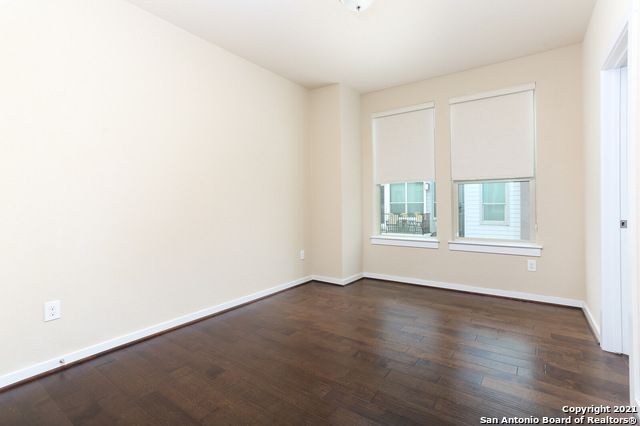 3831 Harry Wurzbach Rd Bldg 17, San Antonio, TX 78209