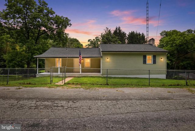 3362 MYERS SCHOOL RD, Red Lion, PA 17356