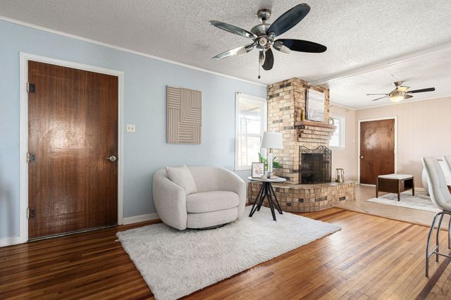 129 Collins Court, Blue Mound, TX 76131